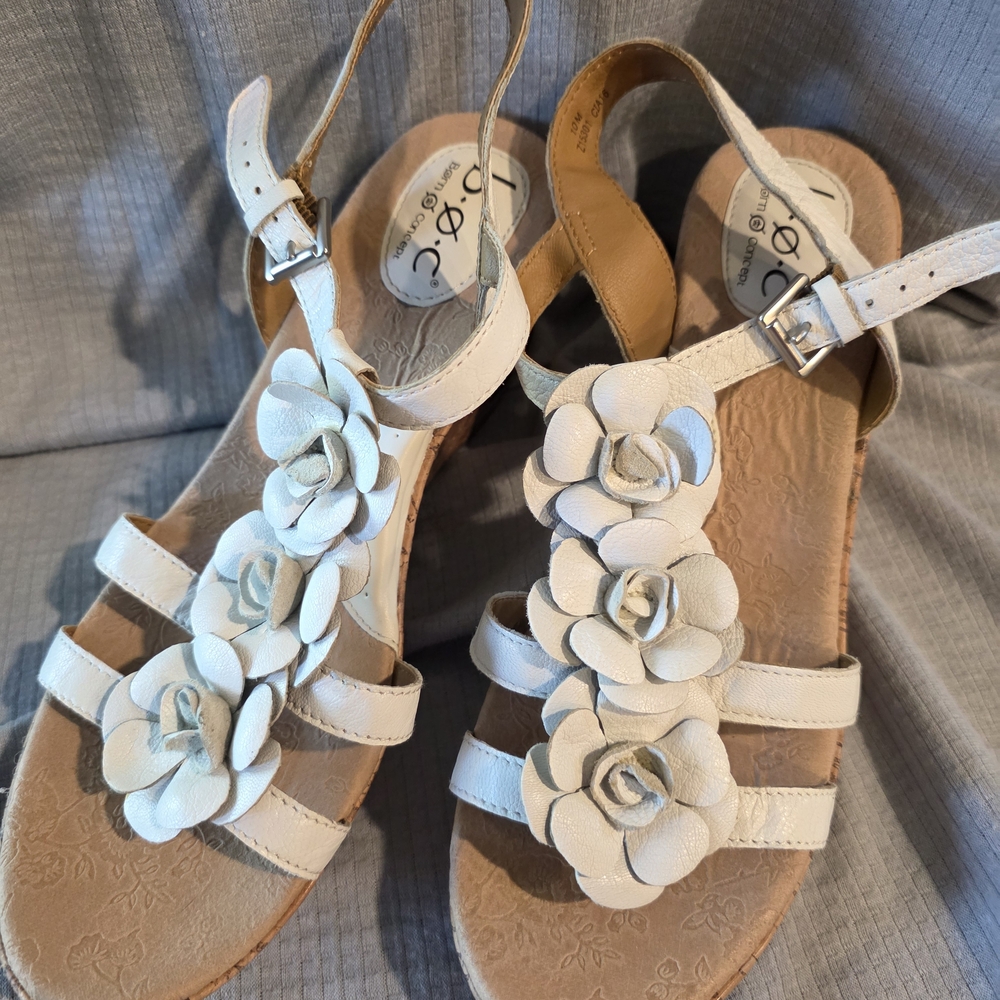 White Floral Sandals with Adjustable Straps
